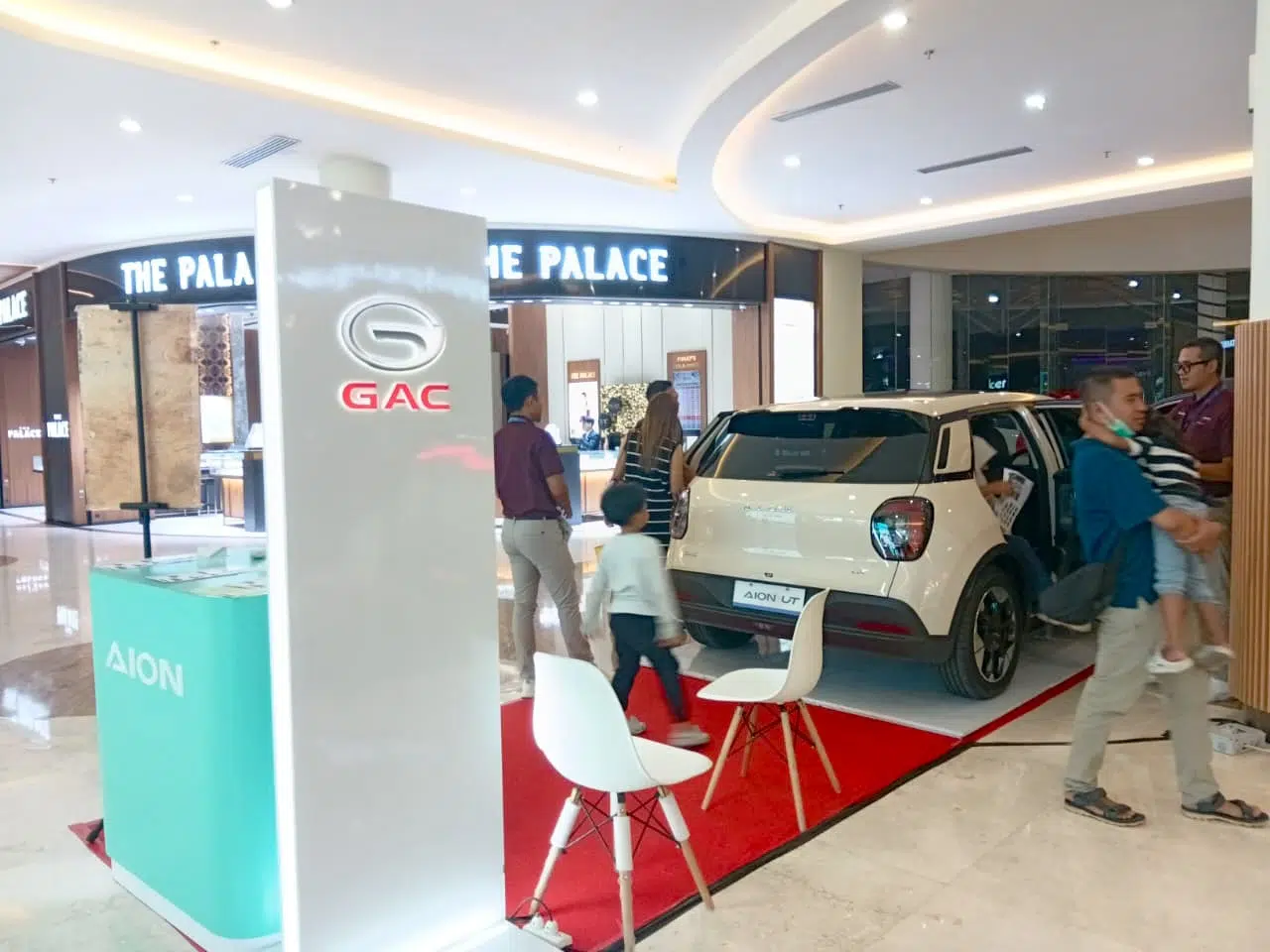 Pameran GAC AION Lombok di Epicentrum Mall Mataram: Kesempatan Terbaik Mengenal Mobil Listrik Modern, Teknologi Masa Depan, dan Promo Menarik